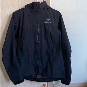 ARC’TERYX Jacket